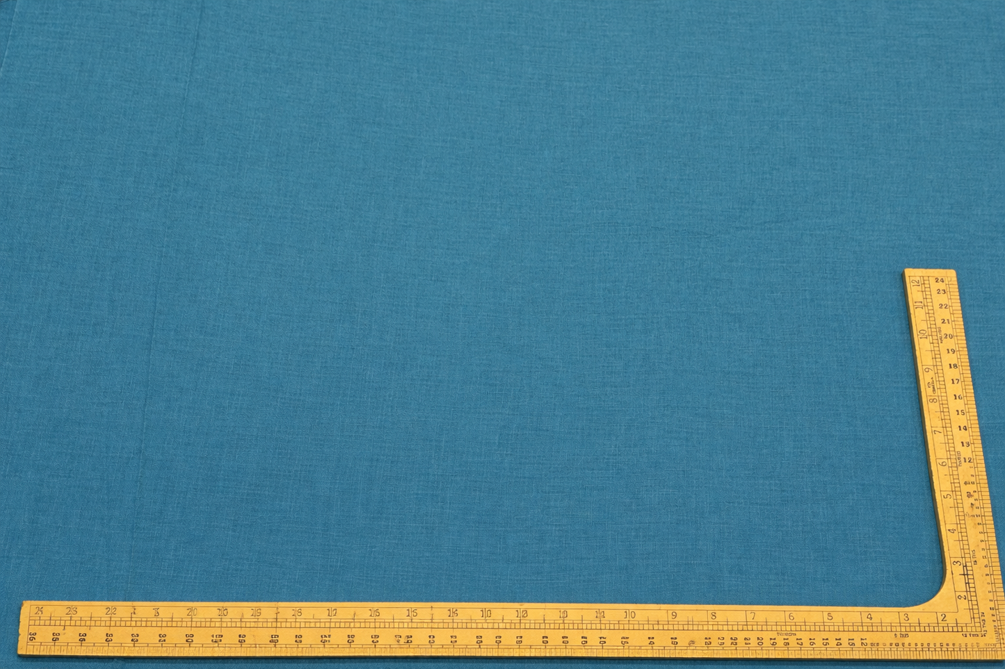 100% Pure Linen Plain Shirting Fabric – Solid Blue