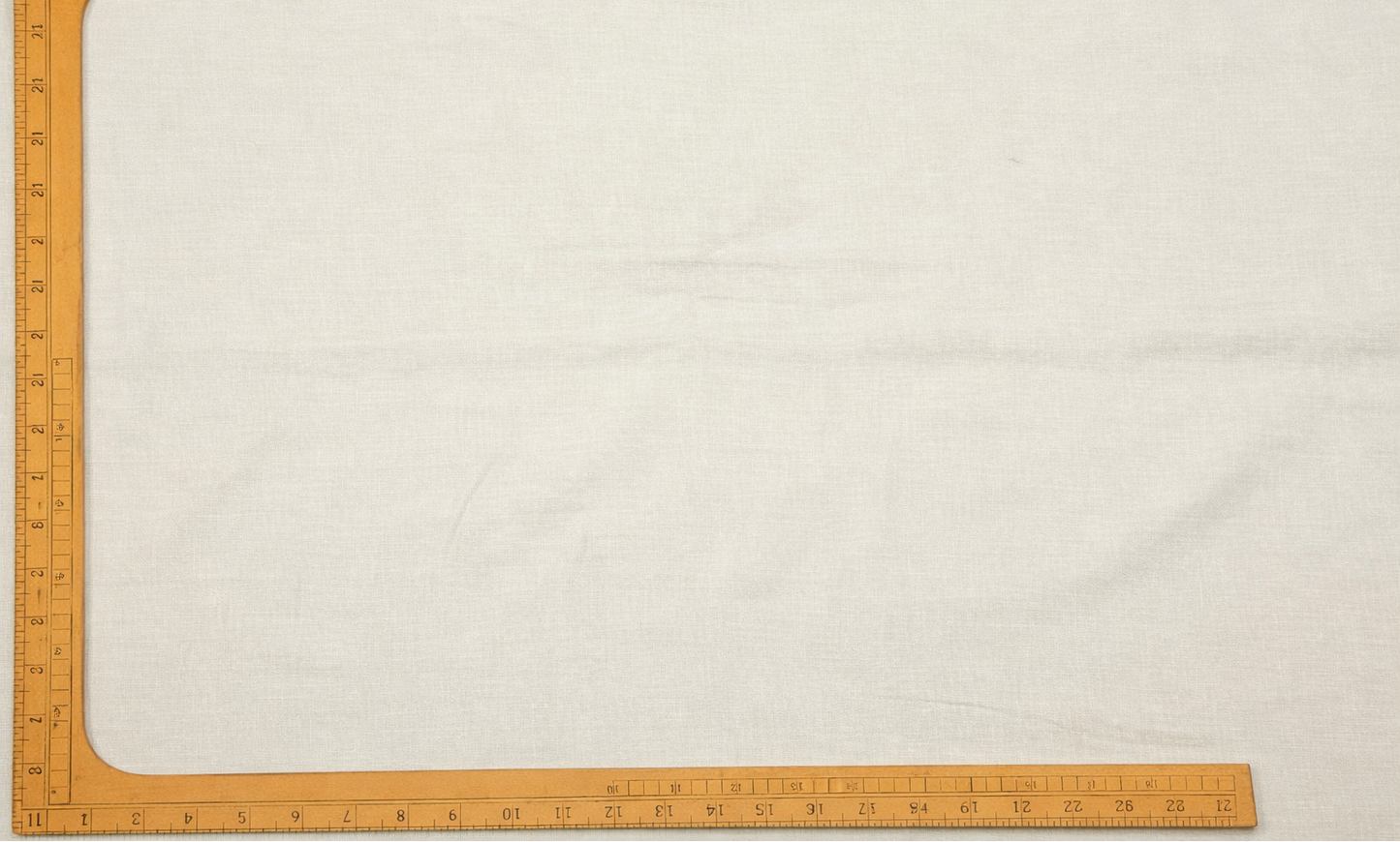100% Pure Linen Plain Shirting Fabric – Soft, Breathable & Premium Finish