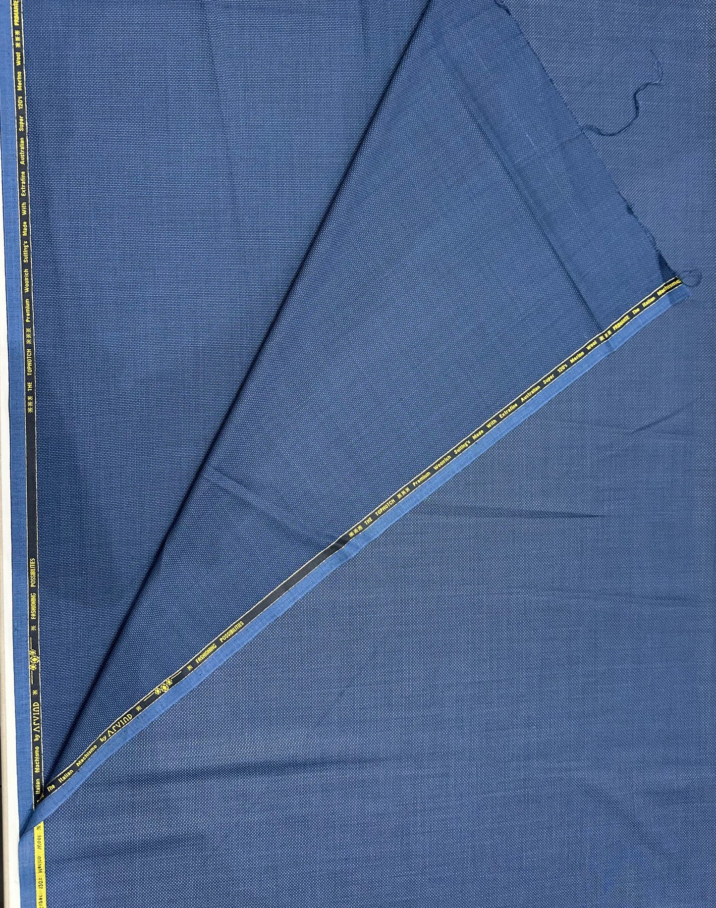 Italian Wool Suiting Fabric – Royal Blue Fine Texture