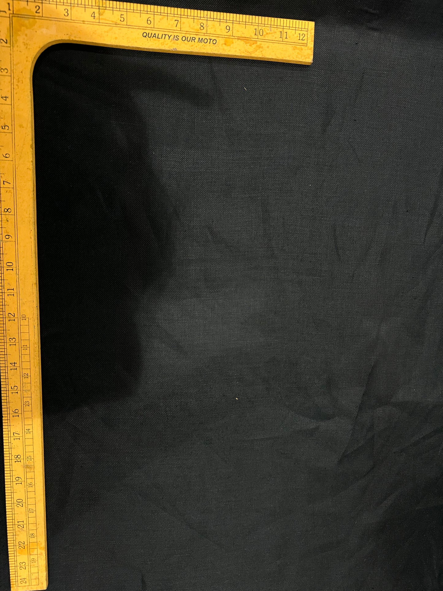 100% Linen Suiting Fabric – Premium Blend