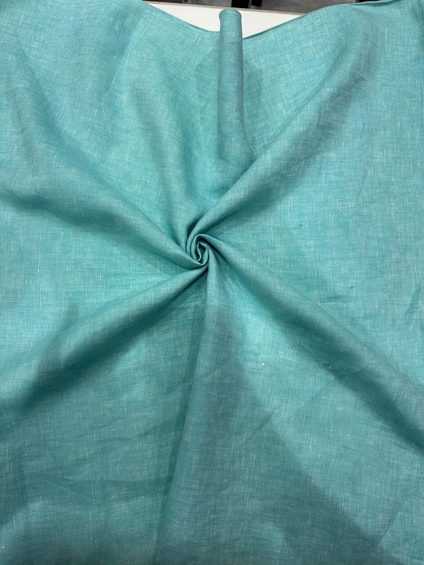 100% Linen Suiting Fabric – Aqua Blue